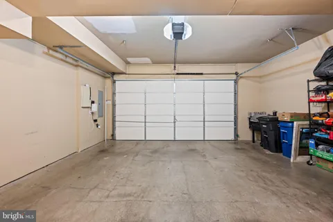 $1,560,000 | 714 Day Lane, Alexandria, VA 22314