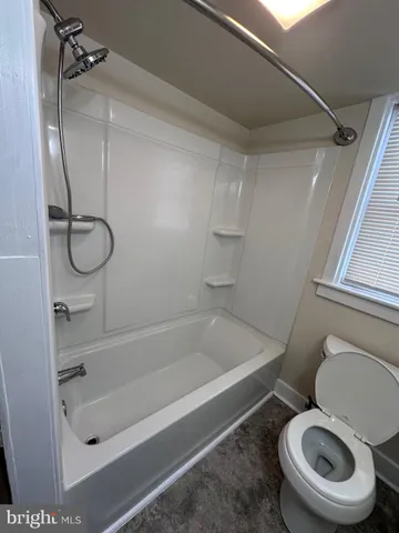 $1,200 | 652 East Broad Street, Unit 1, Quakertown, PA 18951