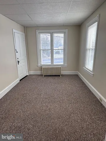 $1,200 | 652 East Broad Street, Unit 1, Quakertown, PA 18951