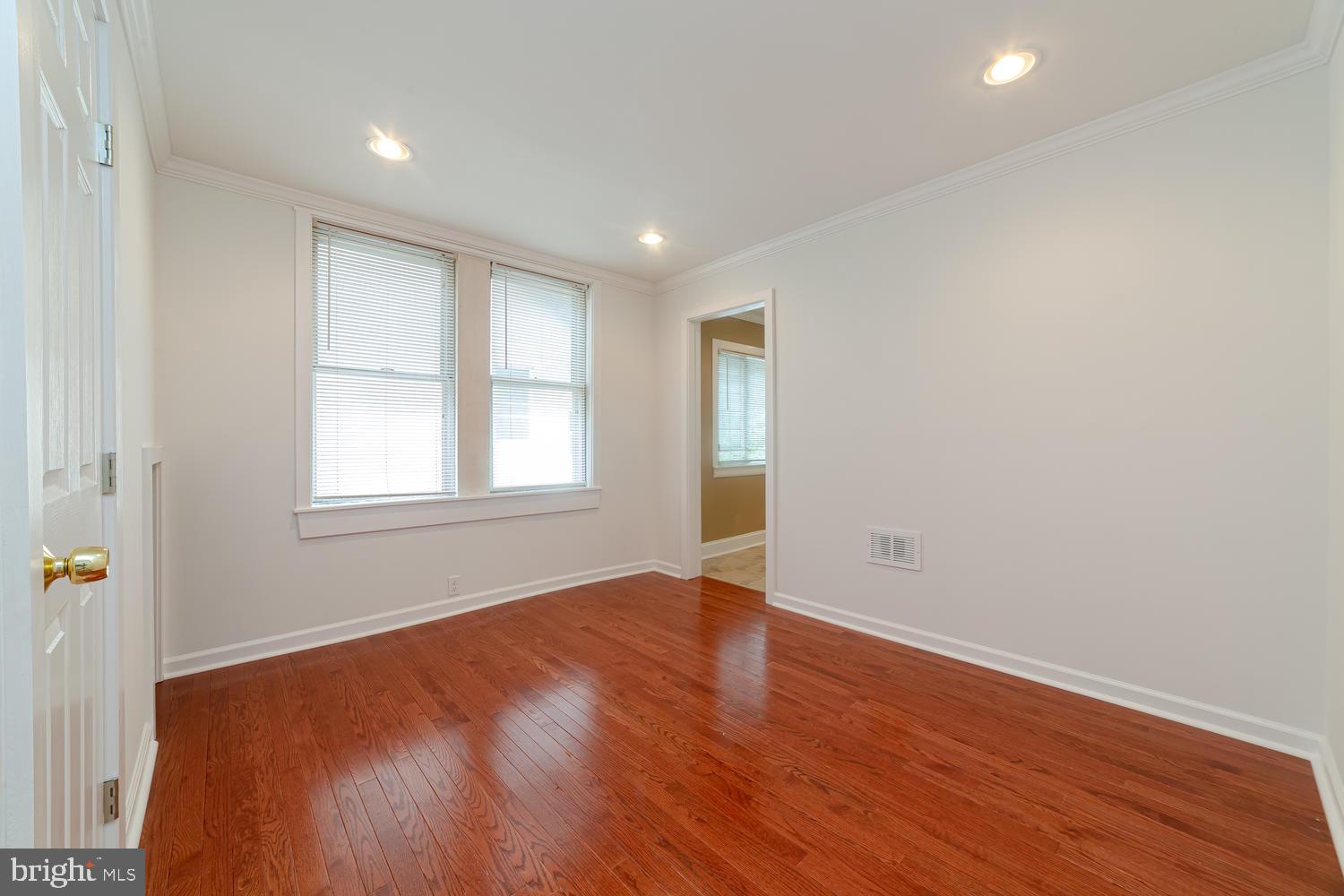 10 West Providence Road Lansdowne, PA 19050 - Photo 12 of 32 Gallery Image 12