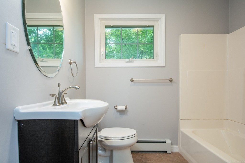 35 Westbrook Road Northborough, MA 01532 - Photo 12 of 26 Gallery Image 12