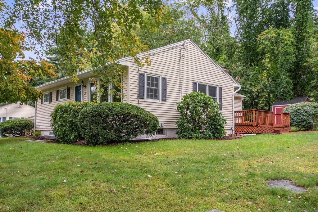 35 Westbrook Road Northborough, MA 01532 - Photo 25 of 26 Gallery Image 25