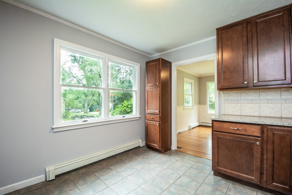 35 Westbrook Road Northborough, MA 01532 - Photo 8 of 26 Gallery Image 8
