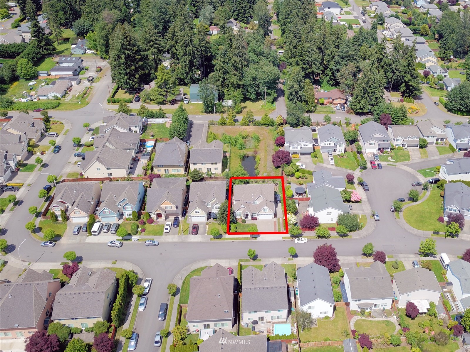 914 Southwest 361st Street Federal Way, WA 98023 - Photo 40 of 40 an aerial view of multiple house