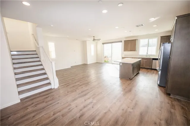 $4,300 | 267 Camellia Way, Vista, CA 92083