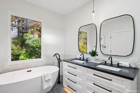 $3,990,000 | 482-484 Belvedere Street, San Francisco, CA 94117