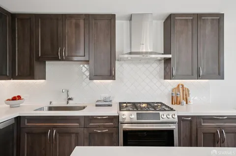 $3,990,000 | 482-484 Belvedere Street, San Francisco, CA 94117