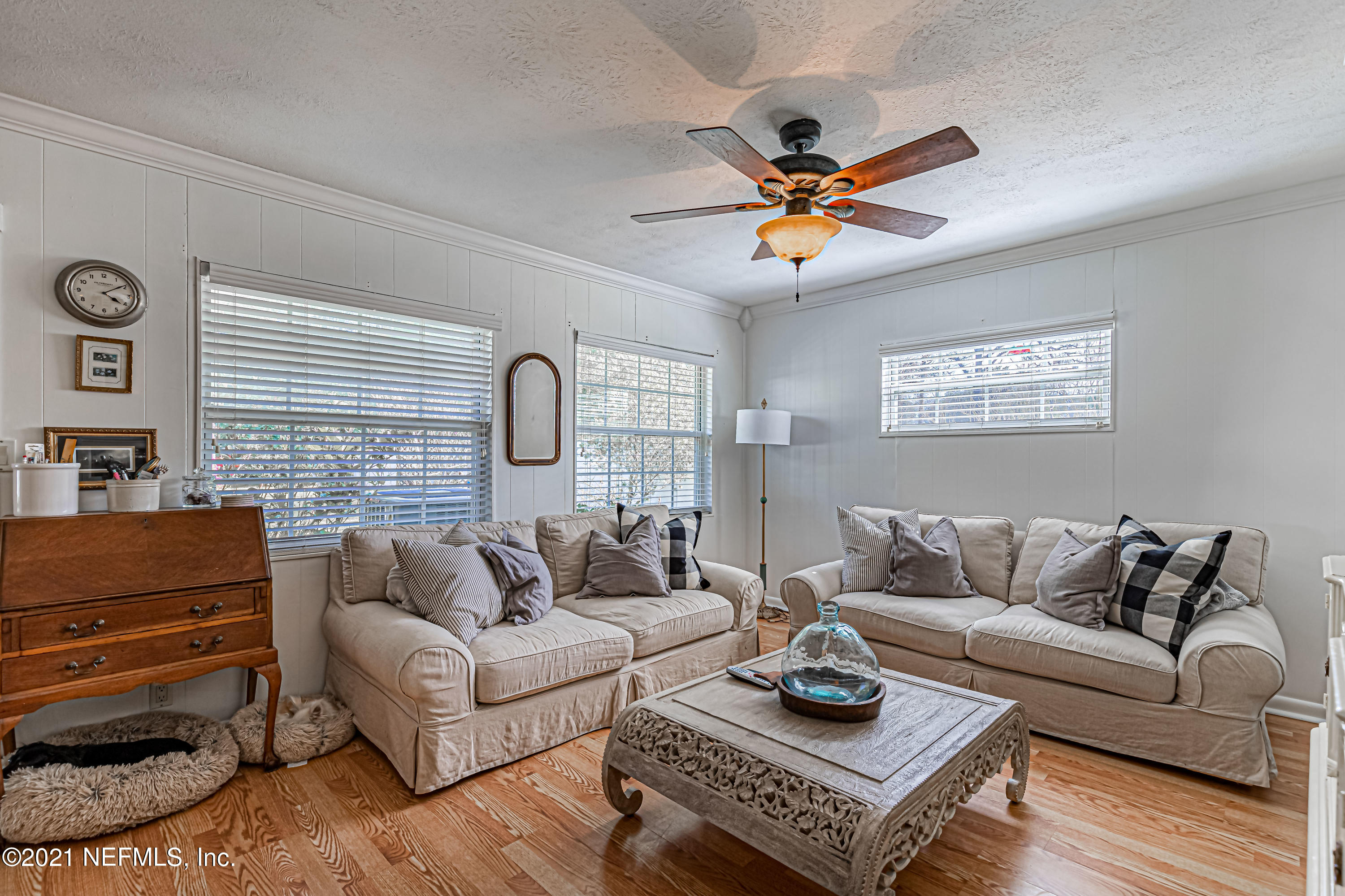 9765 Doolittle Road Jacksonville, FL 32246 - Photo 18 of 40 18-Family Room