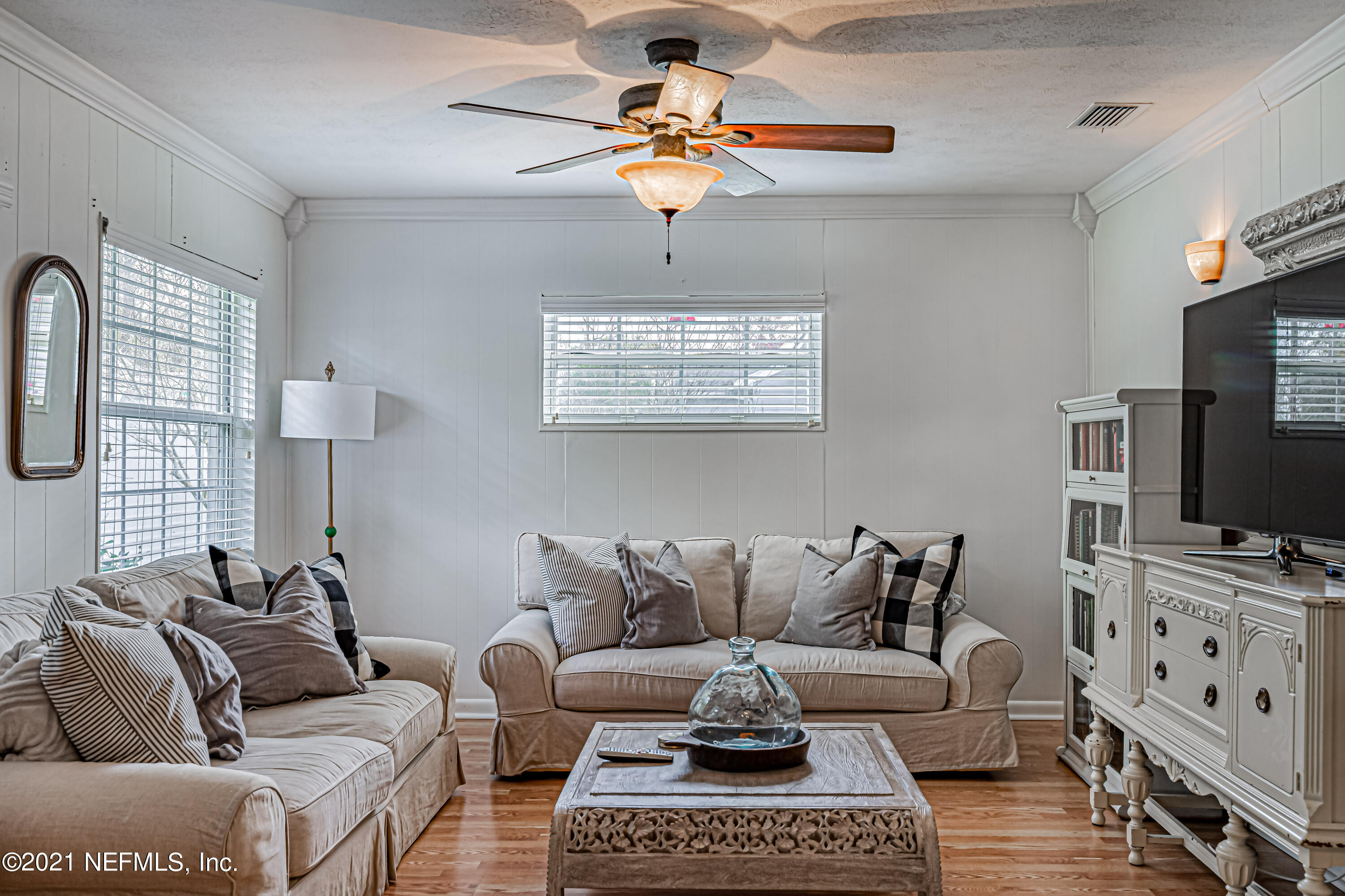 9765 Doolittle Road Jacksonville, FL 32246 - Photo 21 of 40 21-Family Room