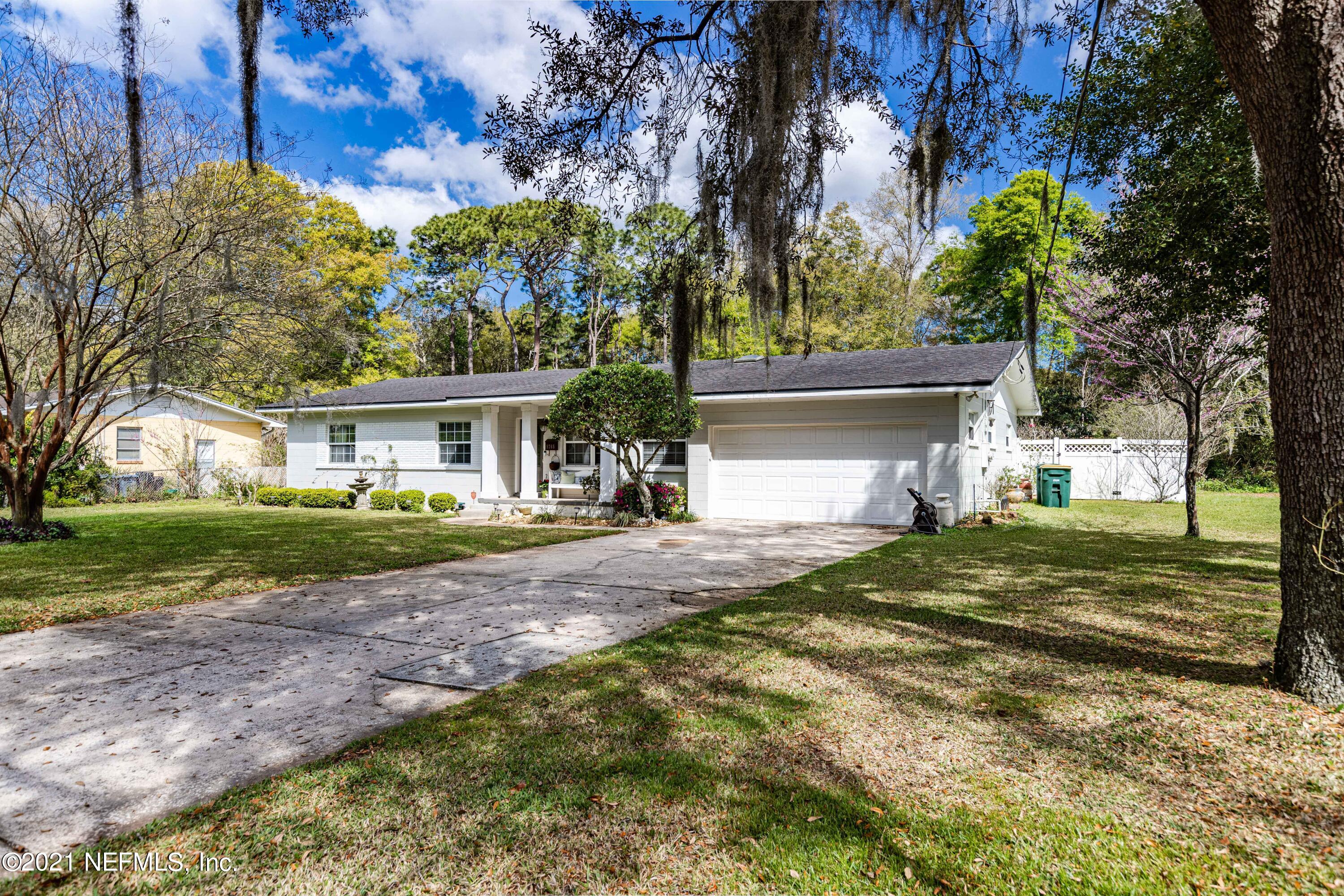 9765 Doolittle Road Jacksonville, FL 32246 - Photo 3 of 40 3-Front Side