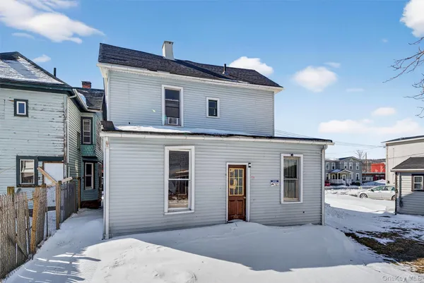 $2,900 | 82 Jersey Avenue, Port Jervis, NY 12771