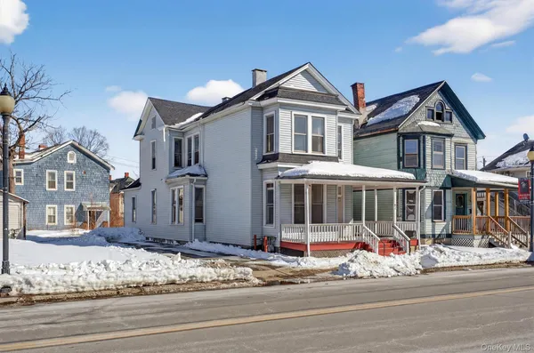 $2,900 | 82 Jersey Avenue, Port Jervis, NY 12771