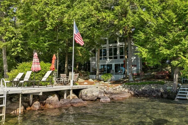 $1,800,000 | 21 Cedergren Road, New Durham, NH 03855