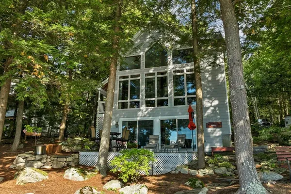 $1,800,000 | 21 Cedergren Road, New Durham, NH 03855