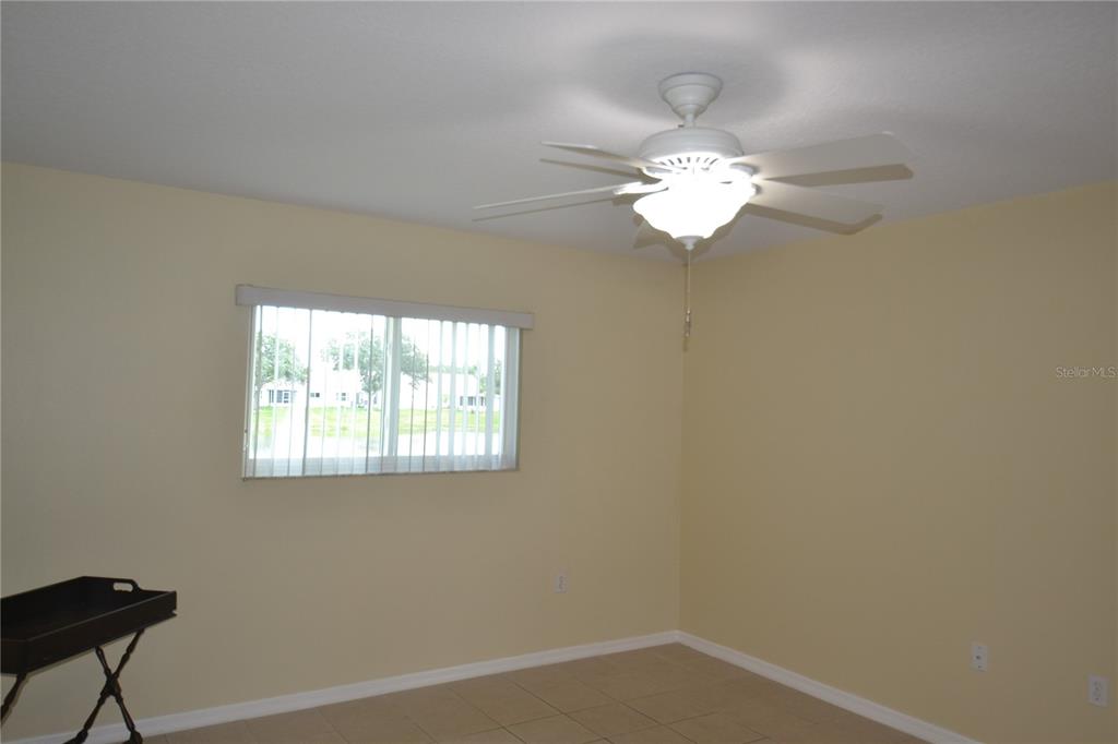 4020 Casa Del Sol Way New Port Richey, FL 34655 - Photo 33 of 98 a light that has a window in it