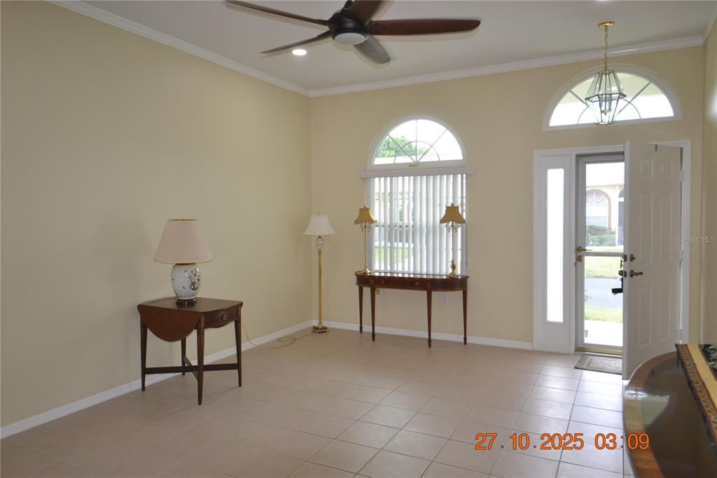 4020 Casa Del Sol Way New Port Richey, FL 34655 - Photo 89 of 98 a view of a livingroom with furniture and window