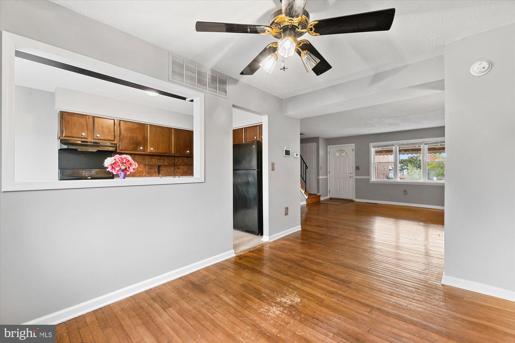 770 Seawall Road Essex, MD 21221 - Photo 6 of 18 Gallery Image 6