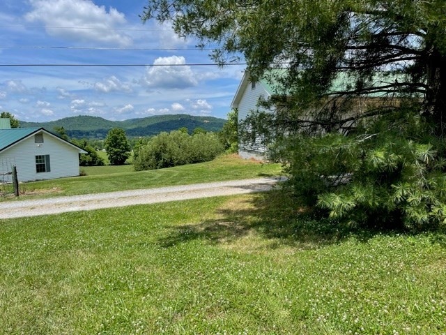 4 Katy Hollar Rd. Road Sevierville, TN 37862 - Photo 4 of 12