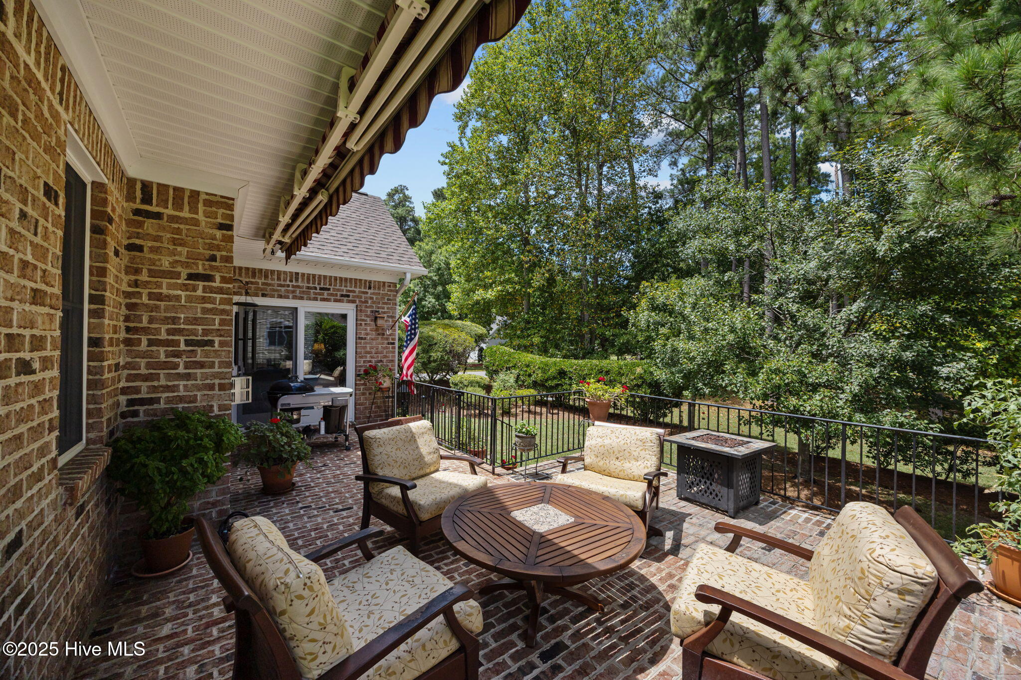 103 Ridge Road Chocowinity, NC 27817 - Photo 5 of 51 51-web-or-mls-IMG_4402