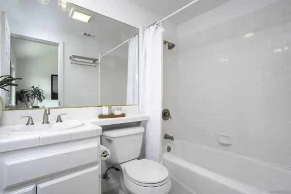 $899,000 | 3009 Union Street, Unit 5, San Diego, CA 92103