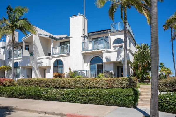 $899,000 | 3009 Union Street, Unit 5, San Diego, CA 92103