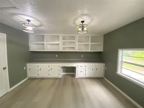 $1,500 | 13068 Highway 146, Liberty, TX 77575