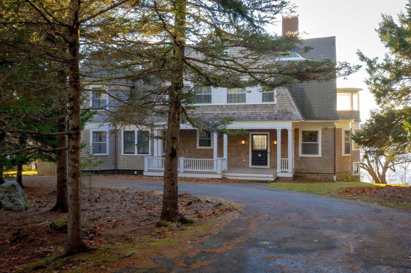 13 Smallidge Point Road Mount Desert, ME 04662 - Photo 5 of 42