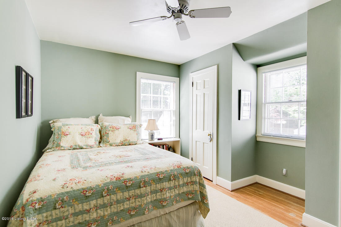 1813 Fleming Road Louisville, KY 40205 - Photo 24 of 33 1813 Fleming Rd-25