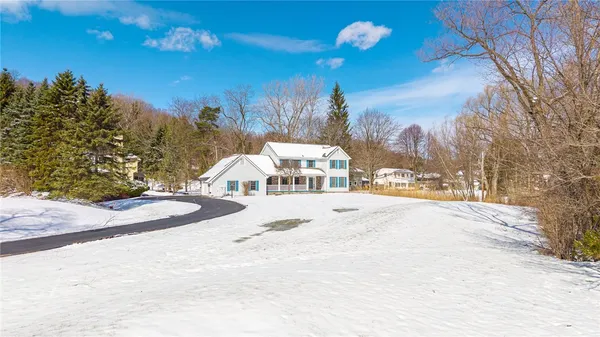 $514,900 | 20 Sylvan Glen, Perinton, NY 14450