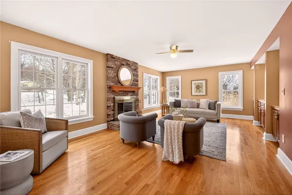 $514,900 | 20 Sylvan Glen, Perinton, NY 14450