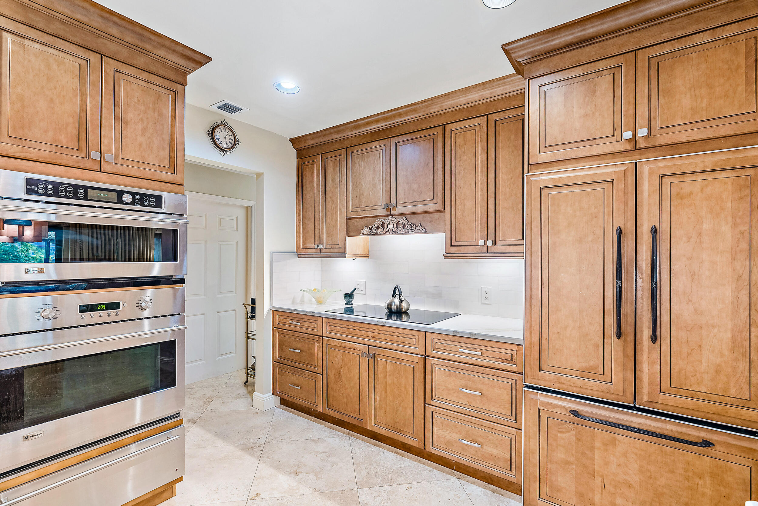 5552 North Ocean Boulevard Ocean Ridge, FL 33435 - Photo 6 of 34 5552 N Ocean Blvd-25