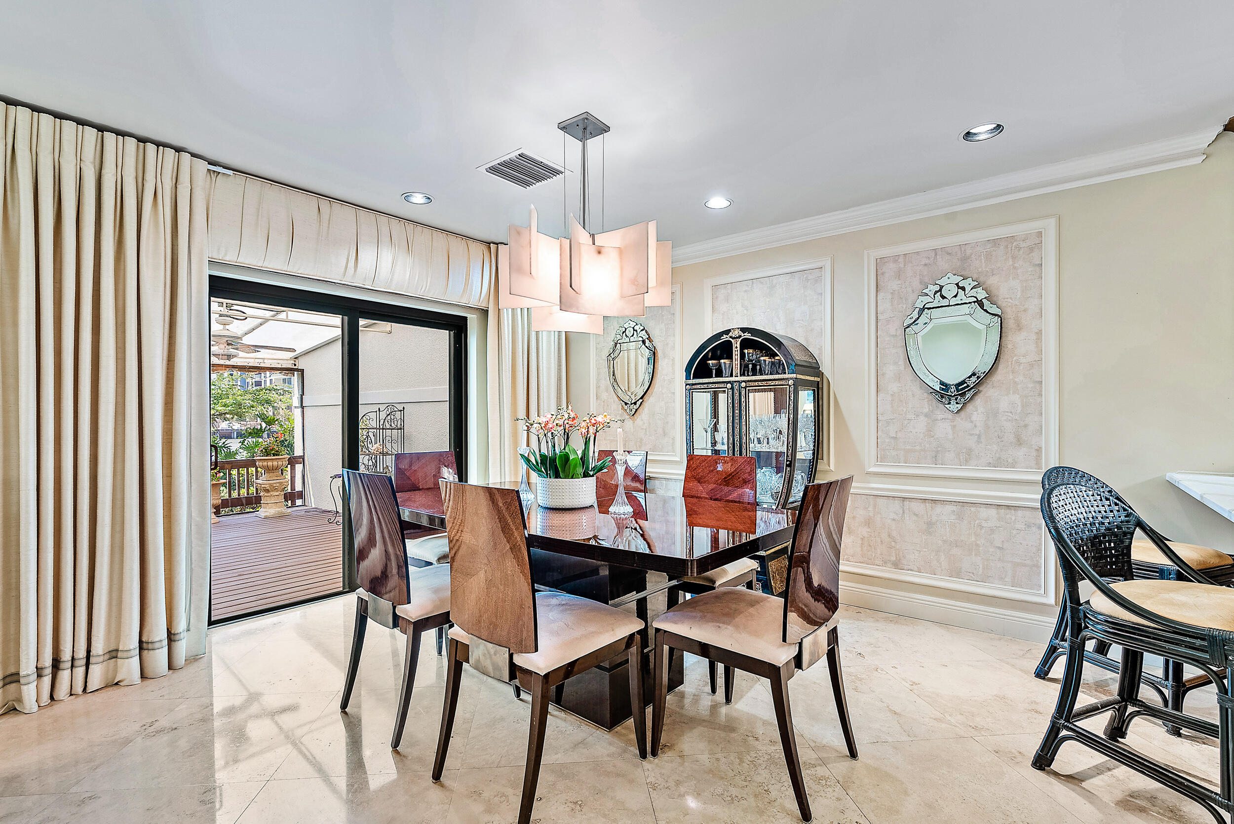 5552 North Ocean Boulevard Ocean Ridge, FL 33435 - Photo 8 of 34 5552 N Ocean Blvd-21