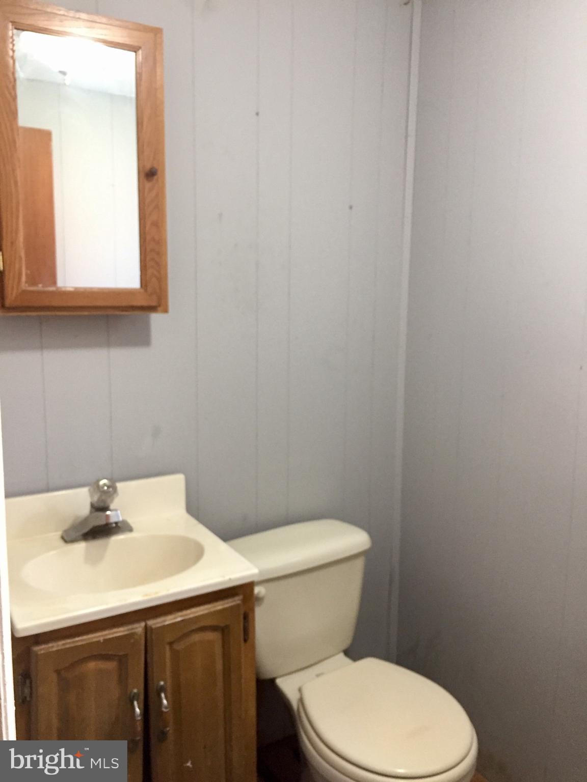 583 Wanamaker Road Jenkintown, PA 19046 - Photo 33 of 46 Basement Half Bath