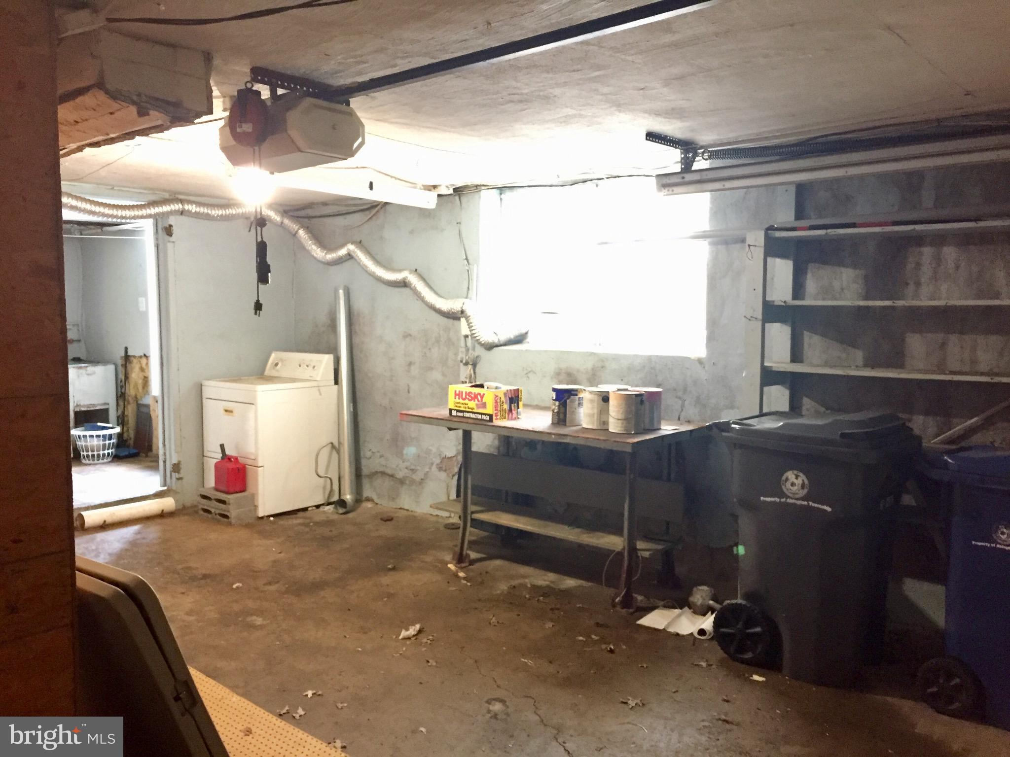 583 Wanamaker Road Jenkintown, PA 19046 - Photo 39 of 46 Garage