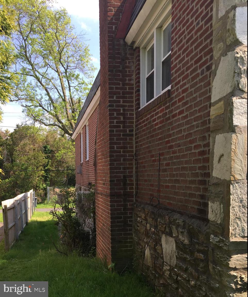 583 Wanamaker Road Jenkintown, PA 19046 - Photo 42 of 46 Exterior - Side