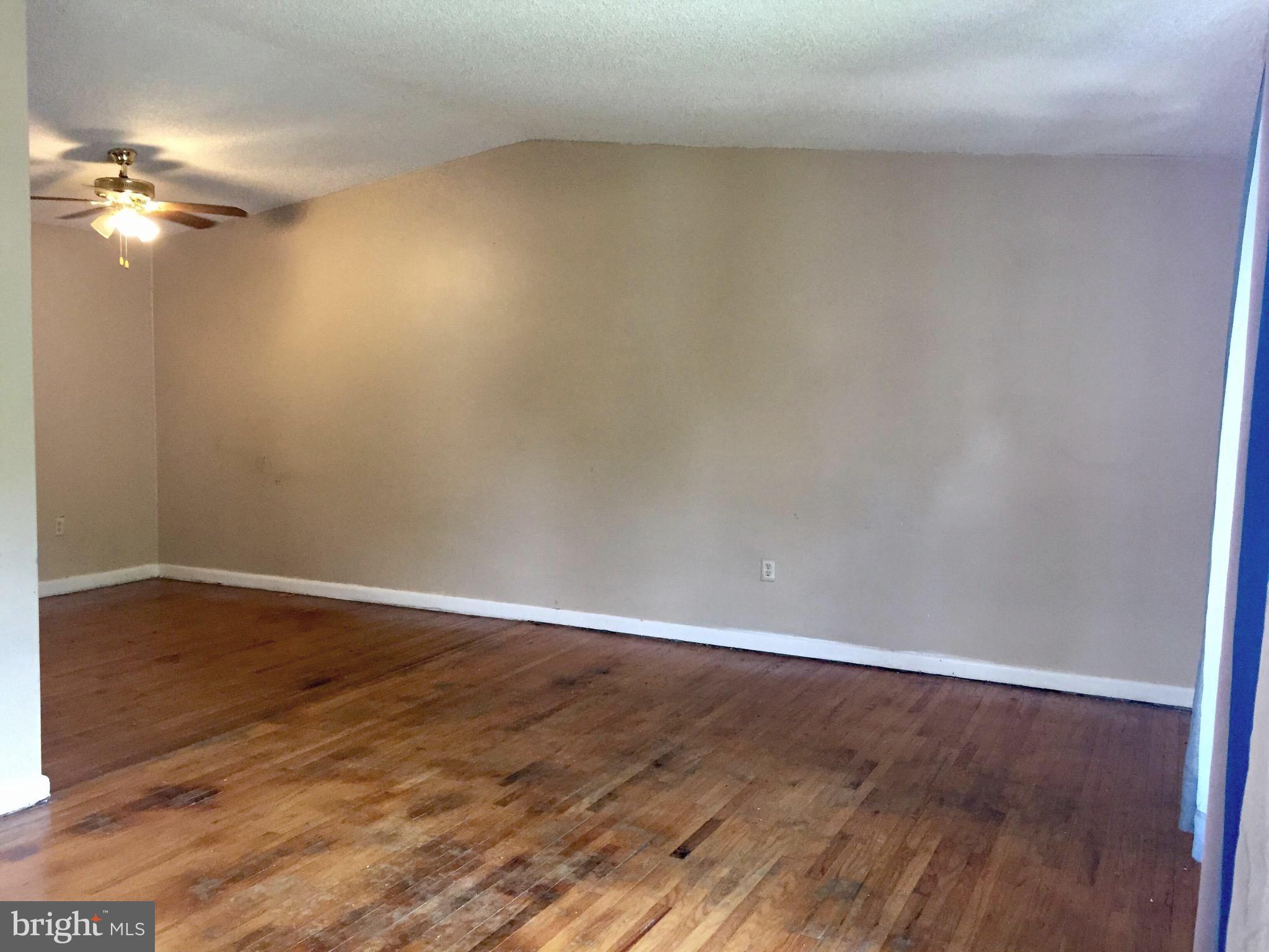 583 Wanamaker Road Jenkintown, PA 19046 - Photo 8 of 46 Living room into Dining Room
