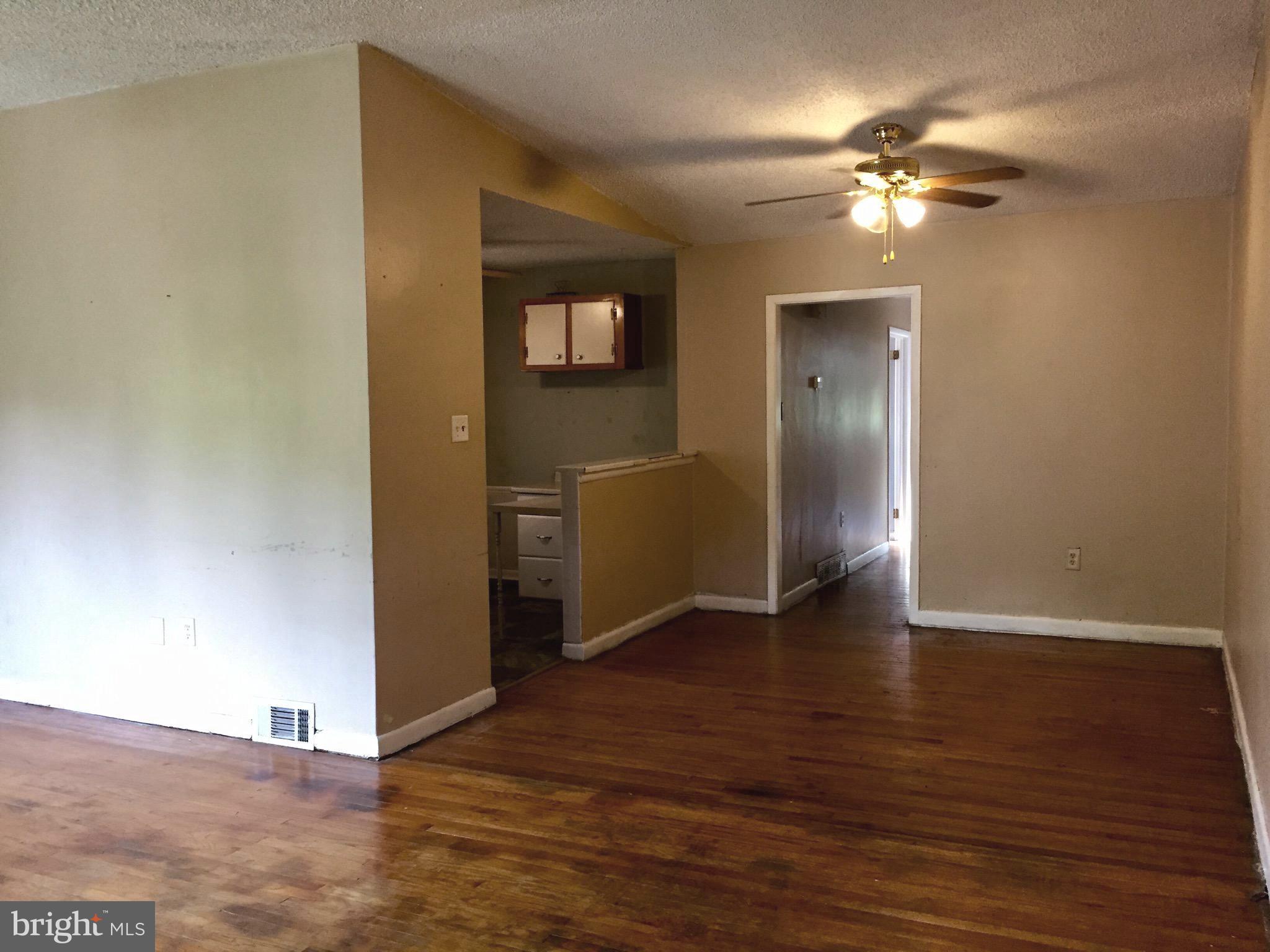 583 Wanamaker Road Jenkintown, PA 19046 - Photo 10 of 46 Dining room /kitchen