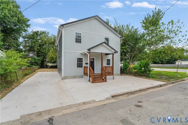 $305,000 | 6 South Old Church Street, Petersburg, VA 23803