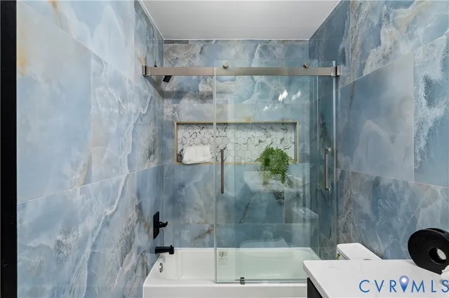 $305,000 | 6 South Old Church Street, Petersburg, VA 23803