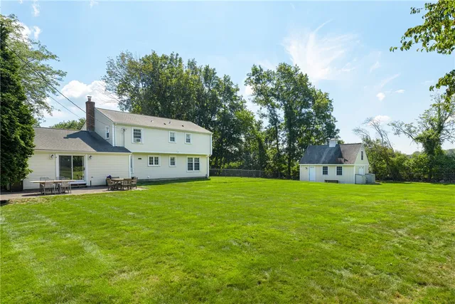 $879,000 | 215 Harris Avenue, Portsmouth, RI 02871