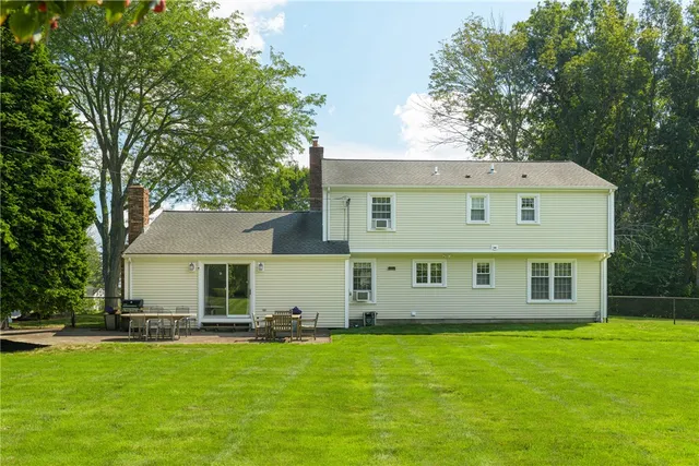 $879,000 | 215 Harris Avenue, Portsmouth, RI 02871