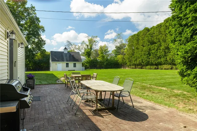 $879,000 | 215 Harris Avenue, Portsmouth, RI 02871