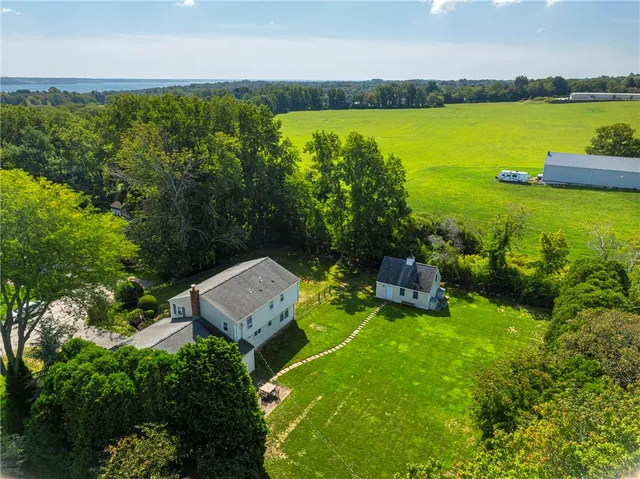 $879,000 | 215 Harris Avenue, Portsmouth, RI 02871