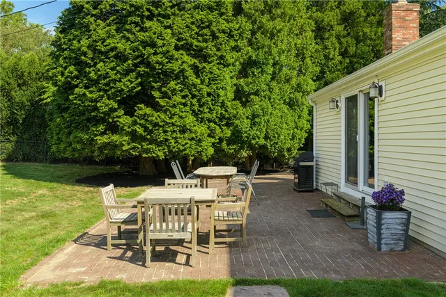 $879,000 | 215 Harris Avenue, Portsmouth, RI 02871