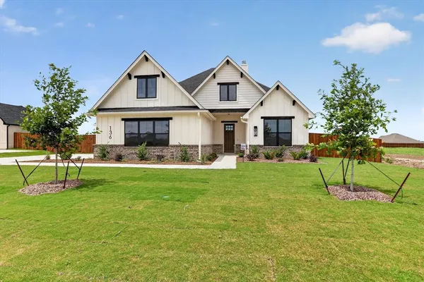 $479,900 | 136 Chapowits Drive, Godley, TX 76044