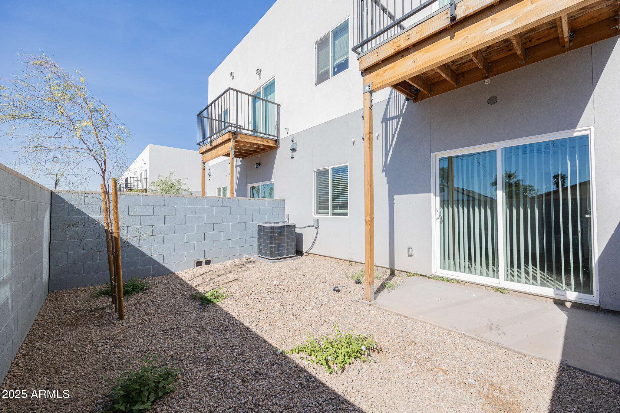 2121 West Adams Street, Unit B102 Phoenix, AZ 85009 - Photo 24 of 25 a house view with a outdoor space