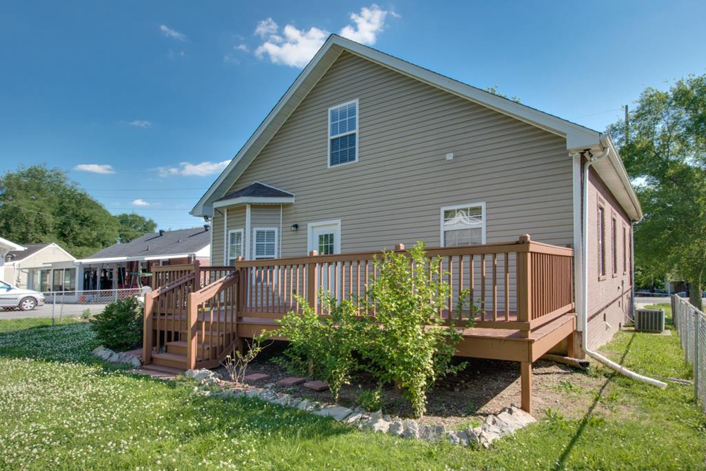 583 Neelys Bend Road Madison, TN 37115 - Photo 22 of 23 Beautiful plant beds are ready for your personal touch!