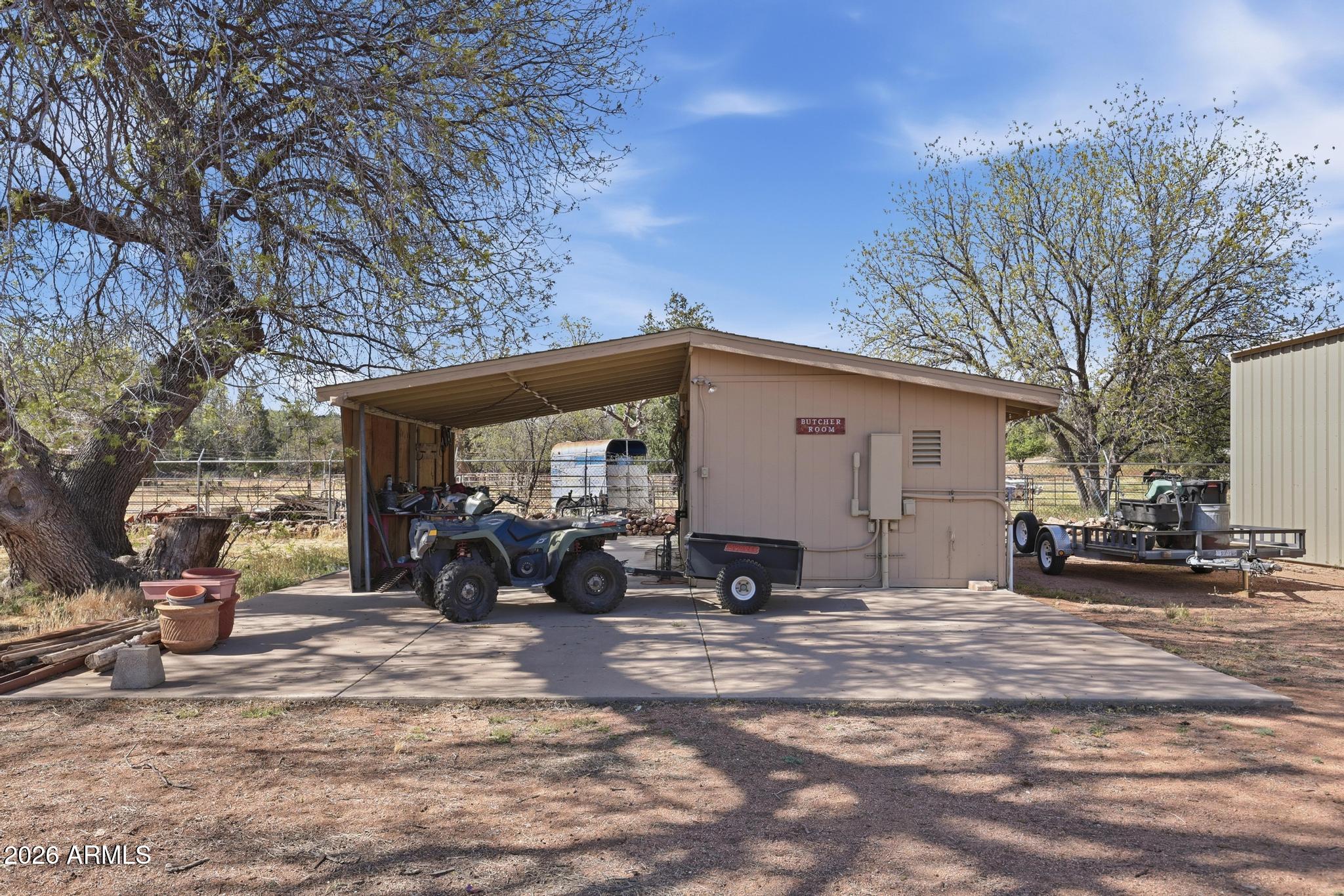 191 Cornerstone Way Payson, AZ 85541 - Photo 24 of 37 a view of a house with a snow in the patio