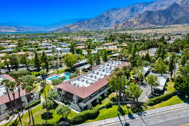 $197,000 | 550 North Villa Court, Unit 205, Palm Springs, CA 92262