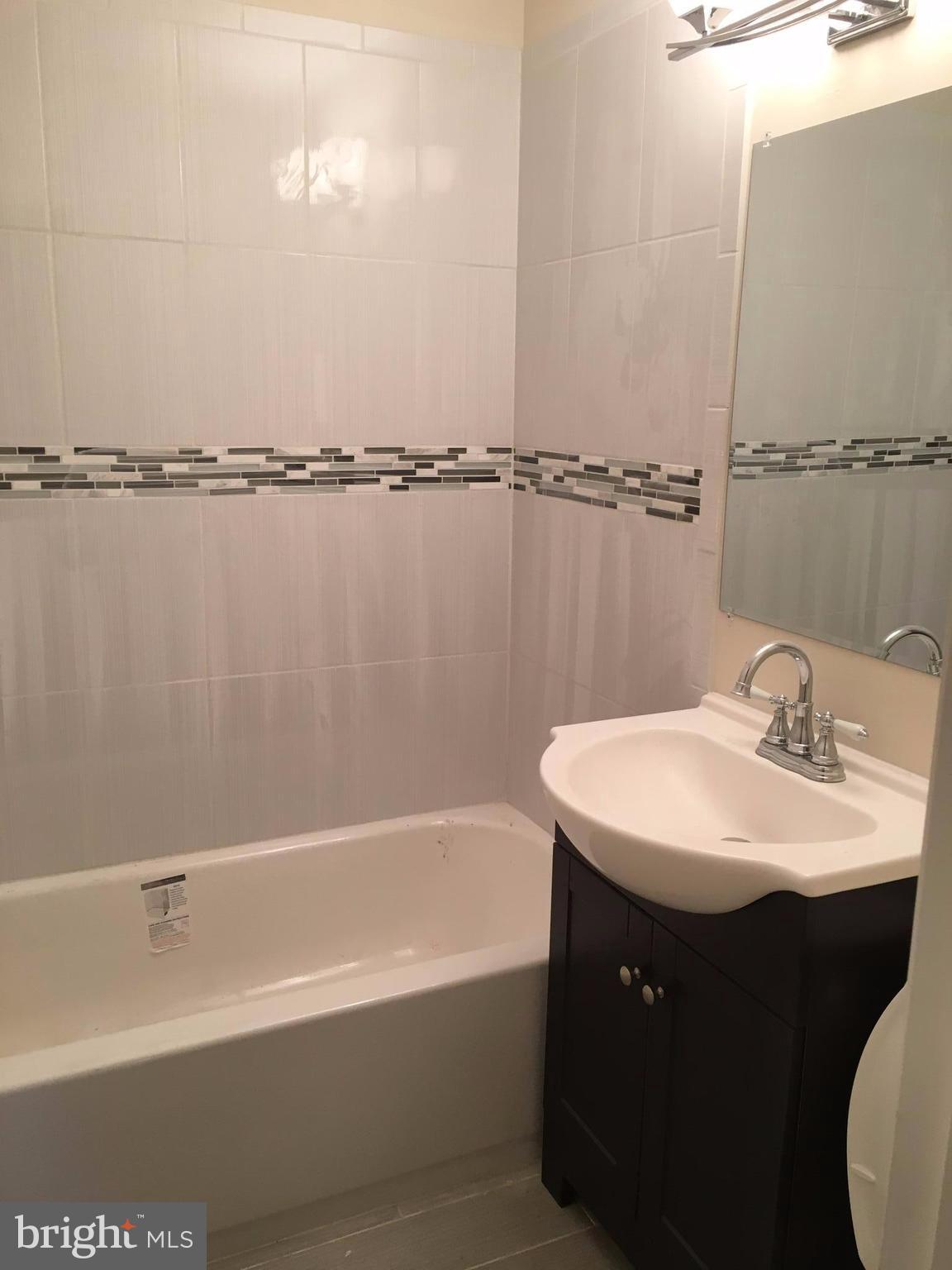 4713 Edgewood Road College Park, MD 20740 - Photo 3 of 6 Bath (Master)